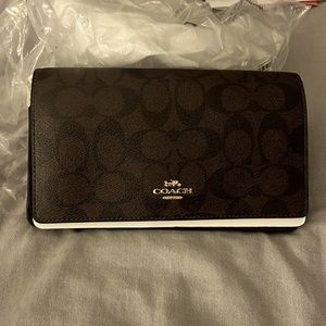Coach Foldover Clutch Crossbody In Signature Canvas